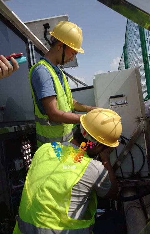 水位高度显示屏实地安装16.jpg