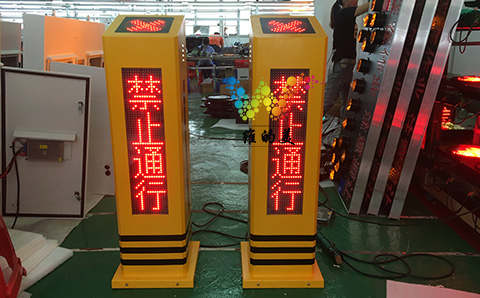 智能交通信号灯厂家直销