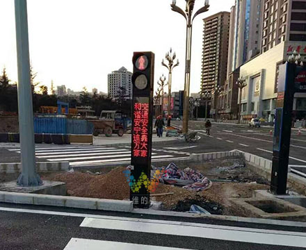 智能交通信号灯厂家直销