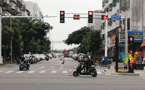 智能交通信号灯厂家直销