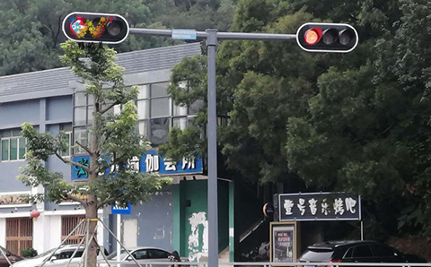 智能交通信号灯厂家直销