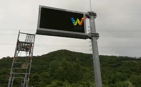 智能交通信号灯厂家直销