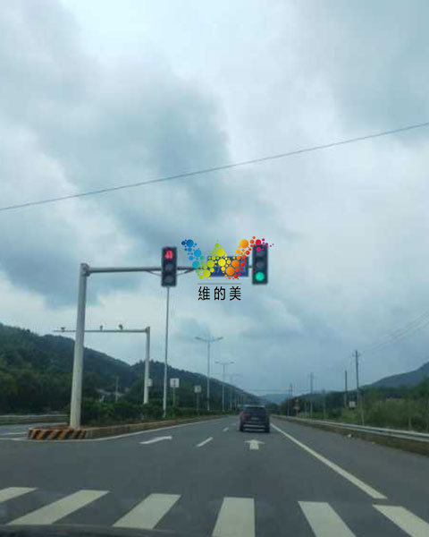 400型交通信号灯