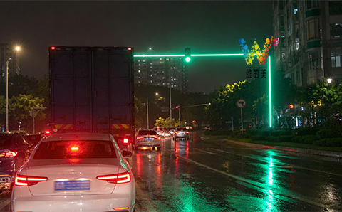 网红光带红绿灯实地应用-3.jpg