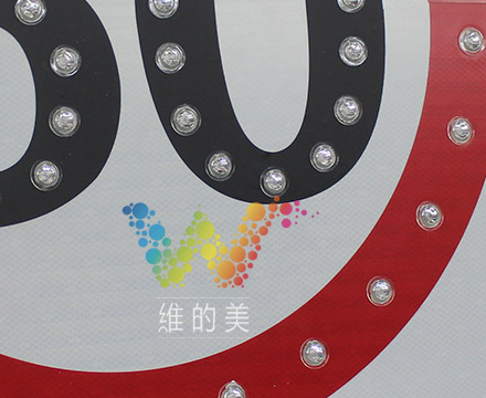 透镜.jpg
